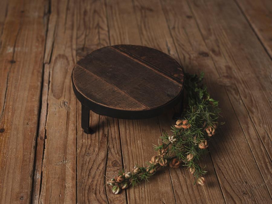 Mesita metal Smashcake | 10564 | Atrezzo infantil diferente para tus sesiones