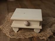 mesa vintage infantil | 13236 | Atrezzo diferente para tus sesiones