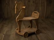 Caballo ruedas  | 13153 | Atrezzo infantil diferente para tus sesiones