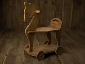 Caballo ruedas  | 13153 | Atrezzo infantil diferente para tus sesiones