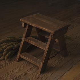 Escalera vintage infantil | 9785 | Atrezzo infantil diferente para tus sesiones