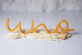 Letras uno fluidas  | 14033 | Atrezzo infantil diferente para tus sesiones