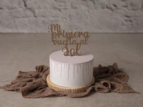 Tarta Alta  + plato | 13844 | Atrezzo infantil diferente para tus sesiones