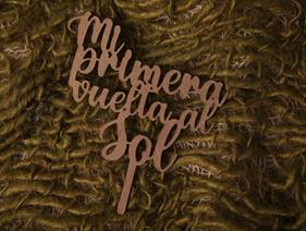 Topper mi primera vuelta al sol | 12882 | Atrezzo infantil diferente para tus sesiones